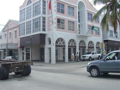 gucci bahamas paradise island|gucci outlet nassau bahamas.